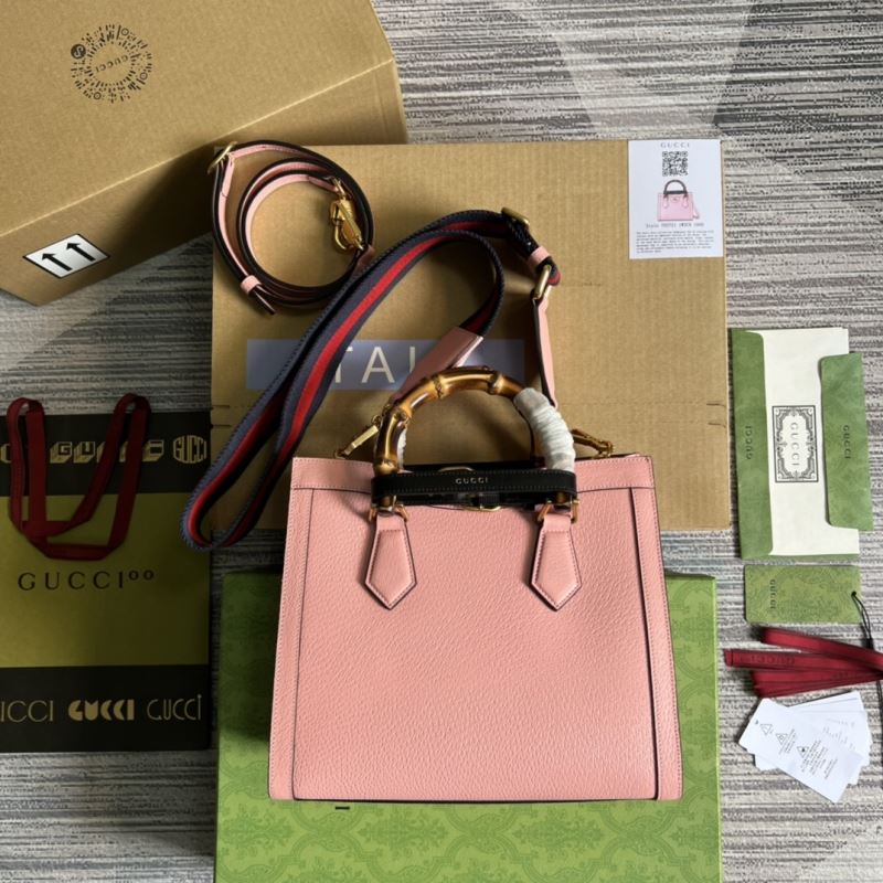 Gvc*1 tote bags